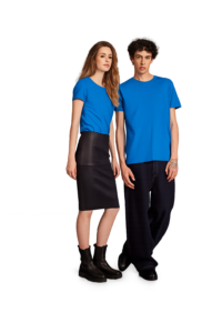 T-shirt 100 % coton pré-rétréci ring-spun pour un toucher ultra doux et un confort durable (selon coloris). Finitions soignées, coupe moderne et tenue impeccable lavage après lavage. Un basique tendance, facile d’entretien, parfait pour un usage quotidien ou personnalisé.
Marquage 1 couleur sérigraphie 1 face : 

X50 : 5,7
X100 : 4,7