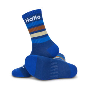Chaussettes de sport et de randonnée avec soutien de la voûte plantaire à 360°, en laine mérinos douce, respirante et absorbant les odeurs, mélangée à de l'acrylique et du polyamide.
X100 : 10,2€ HT